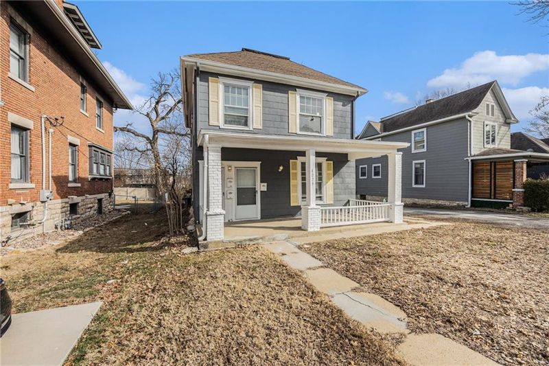 4029 Mcgee St, Kansas City, MO 64111