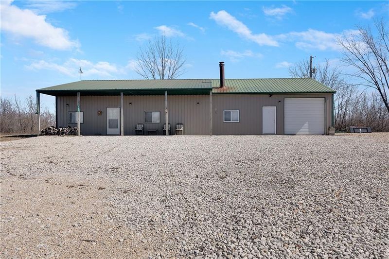 37006 E 351st St, Garden City, MO 64747