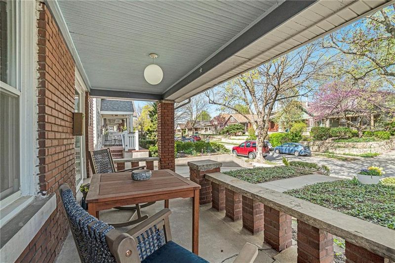 4346 Genessee St, Kansas City, MO 64111