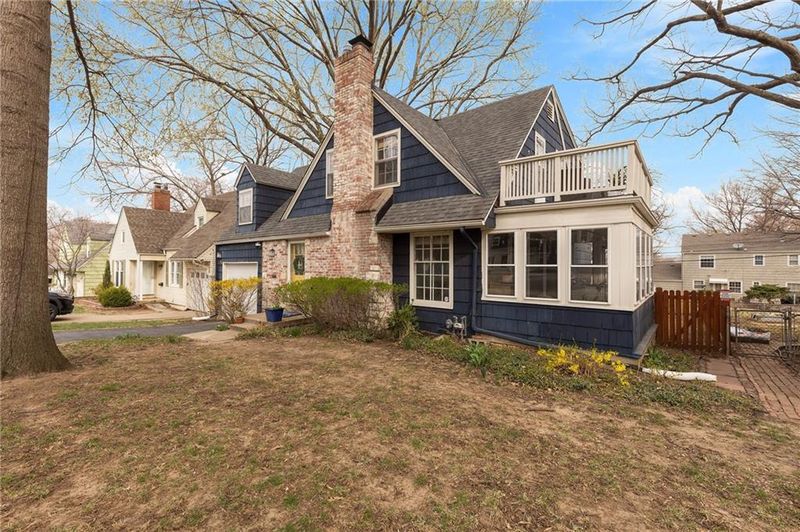 428 E 65th Ter, Kansas City, MO 64131