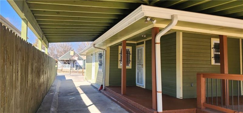 6023 E 12th Ter, Kansas City, MO 64126