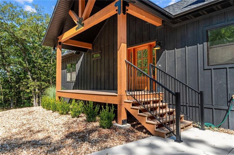 485 Cedarledge Dr, Lampe, MO 65681