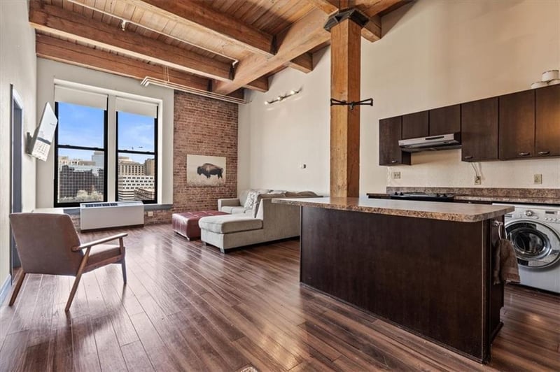 308 W 8th St #414, Kansas City, MO 64105