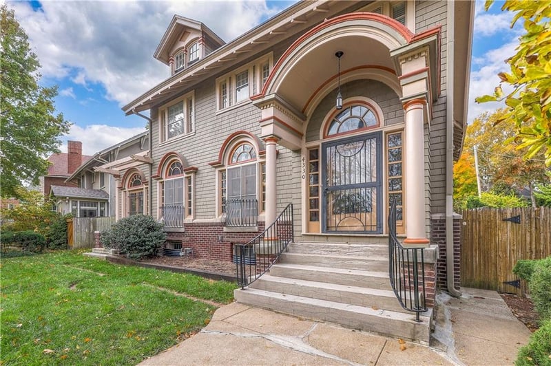 4330 Rockhill Rd, Kansas City, MO 64110