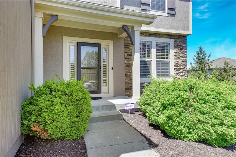 17204 Hauser St, Overland Park, KS 66221