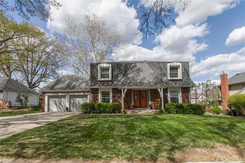 416 E 115th Ter, Kansas City, MO 64131