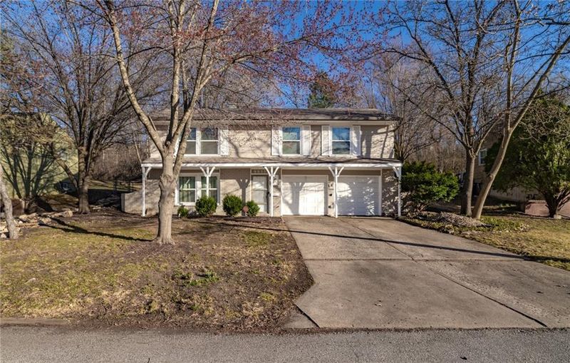 9935 Harrison St, Kansas City, MO 64131