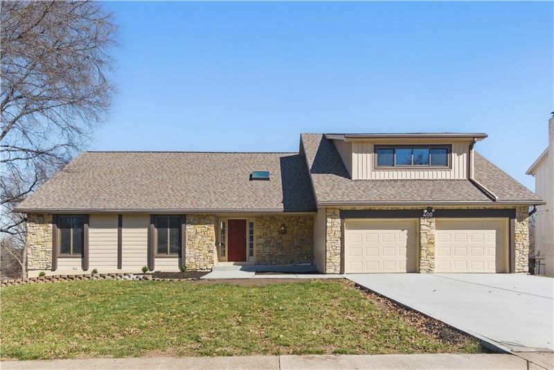 400 E 107th Ter, Kansas City, MO 64131
