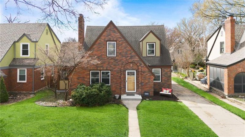 643 E 70th Ter, Kansas City, MO 64131