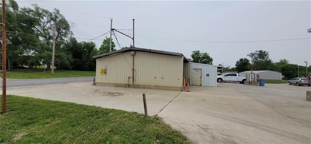 720-724 Harris Ave, Trenton, MO 64683