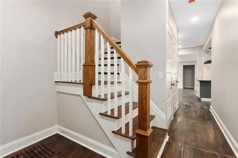 3941 Campbell St, Kansas City, MO 64110