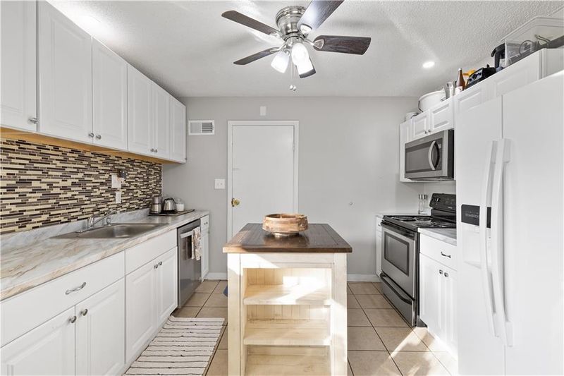 7800 E 111th Ter, Kansas City, MO 64134