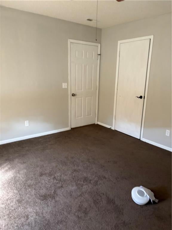 2415 Roma Ln, Country Club, MO 64505