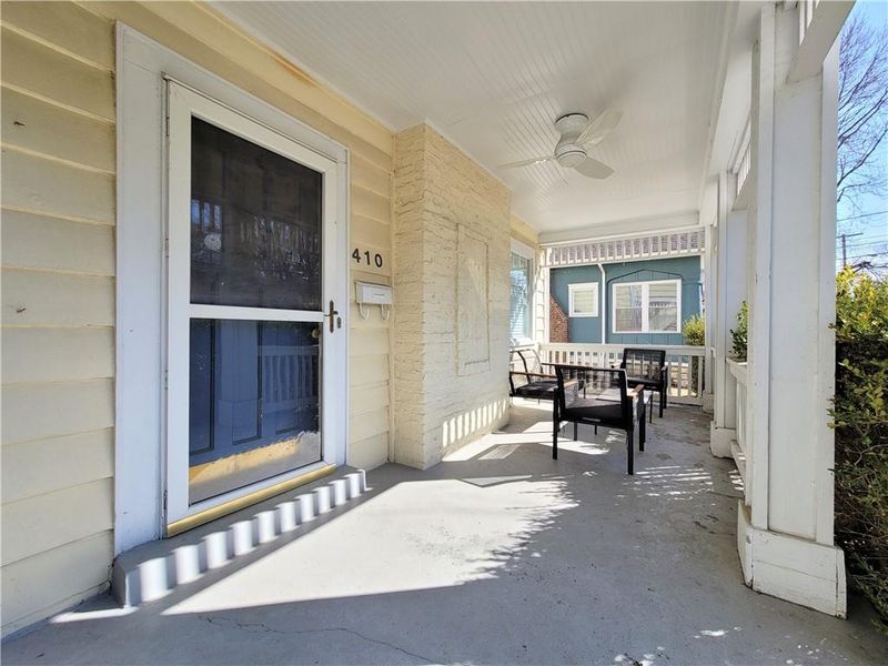 410 E 59th St, Kansas City, MO 64110