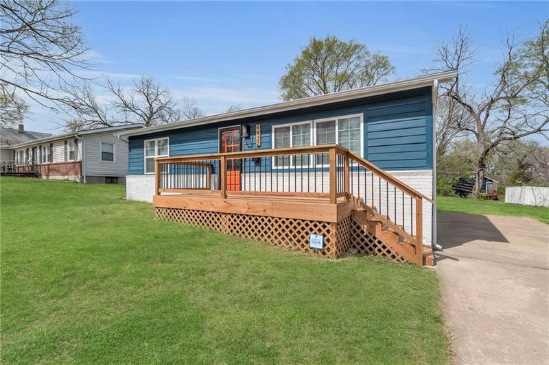 4432 E 56th Ter, Kansas City, MO 64130