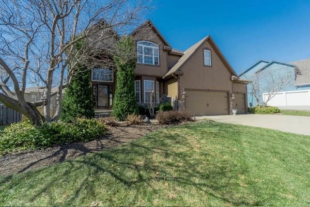 13820 Hauser St, Overland Park, KS 66221