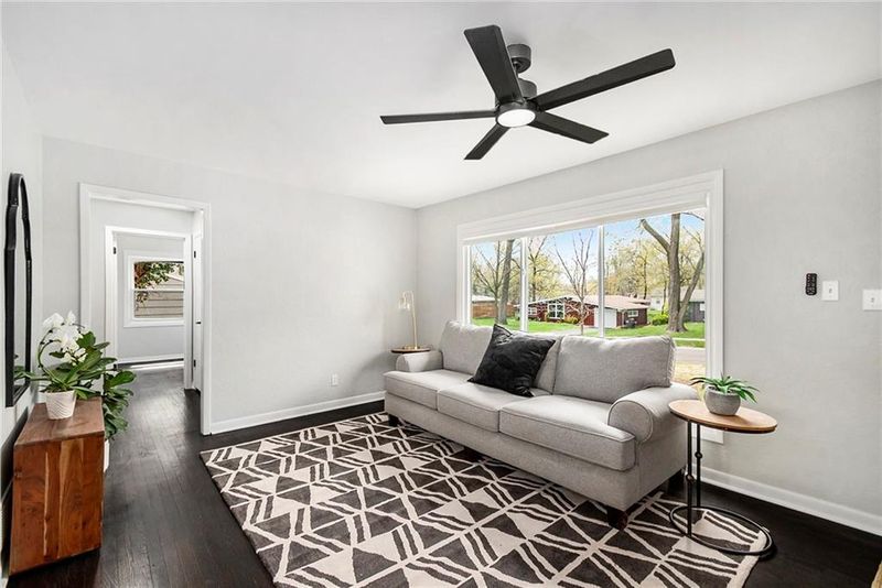 7143 Lowell Ave, Overland Park, KS 66204