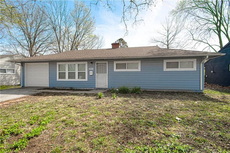 10913 Ewing Ave, Kansas City, MO 64134
