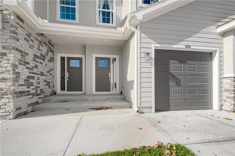 1093 N Findley St, Olathe, KS 66061