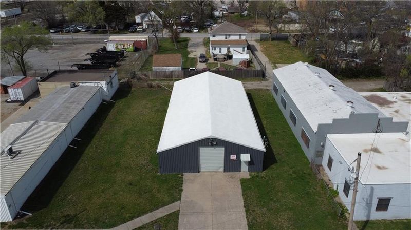 3822 Bennington Ave, Kansas City, MO 64129