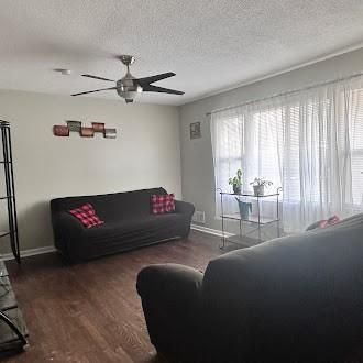 8420 Marsh Ave, Raytown, MO 64138