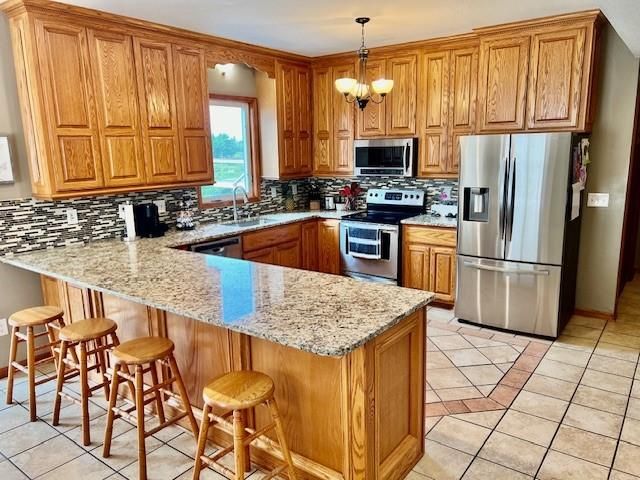 104 NE 11p Ln, Clinton, MO 64735