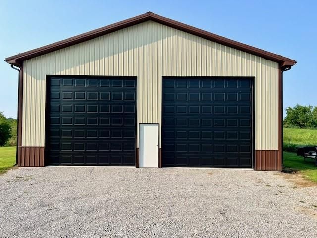 104 NE 11p Ln, Clinton, MO 64735