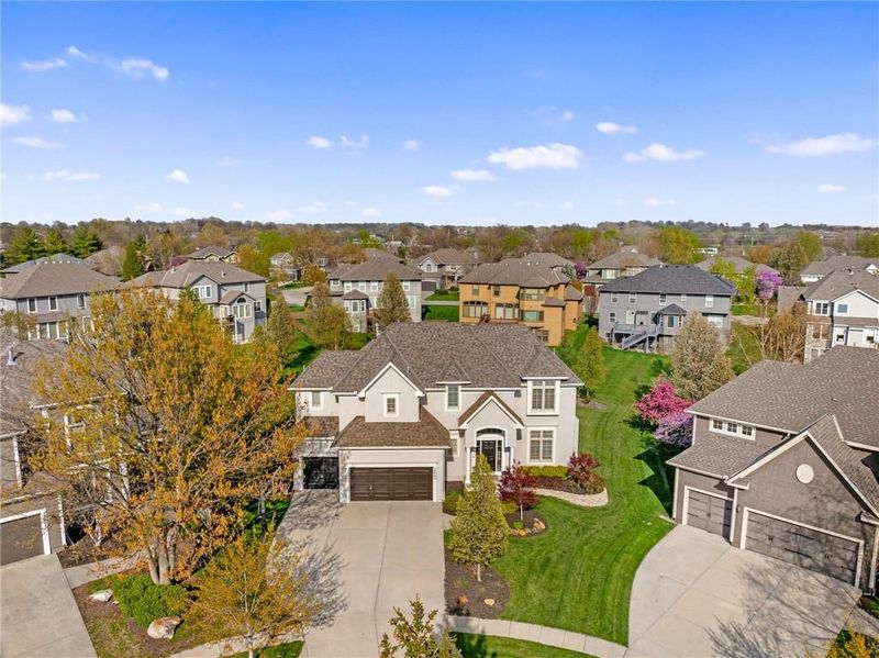 16005 Bluejacket St, Overland Park, KS 66062