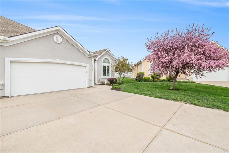 7510 N Eastern Ave, Kansas City, MO 64158