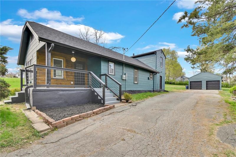 10010 E 38th Ter, Kansas City, MO 64133