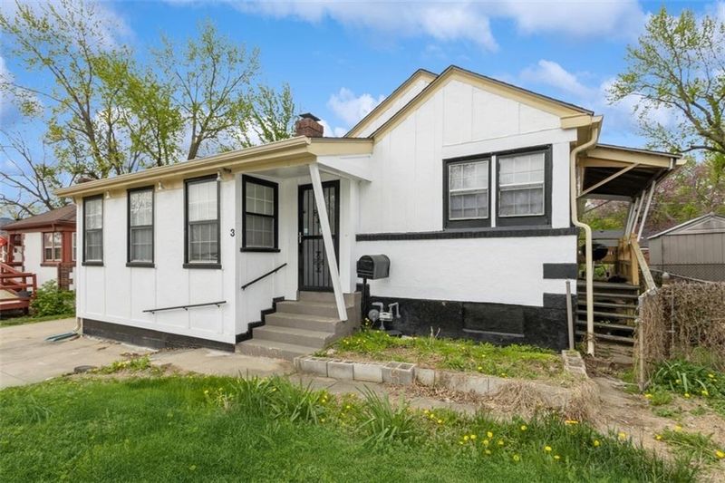 3 E 85th St, Kansas City, MO 64114