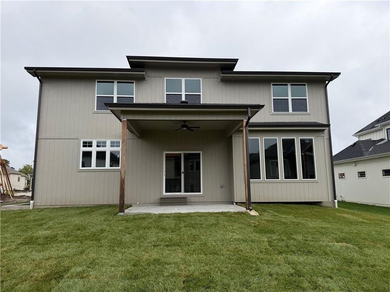 15291 W 161st Ter, Olathe, KS 66062