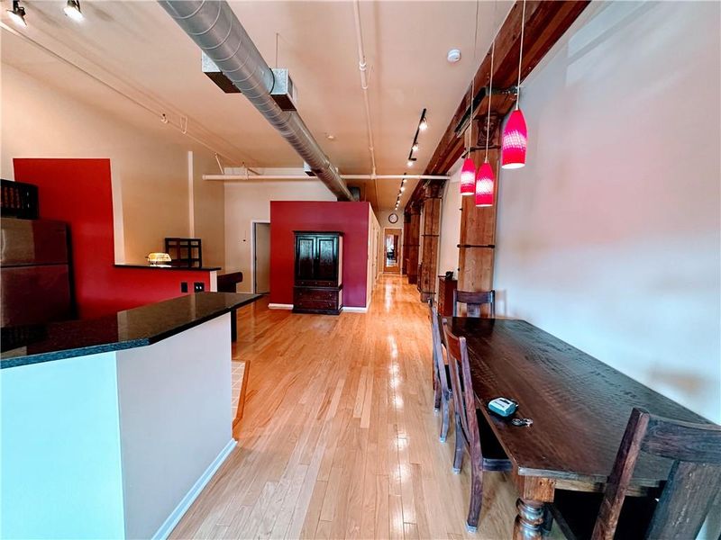 200 Main St #209, Kansas City, MO 64105
