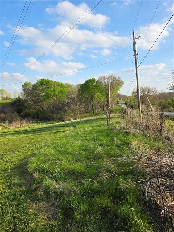 10901 NE Reinking Rd, Kansas City, MO 64156