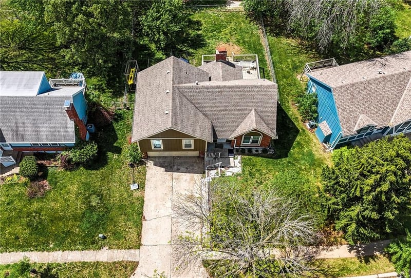 7905 NW 85th Ter, Kansas City, MO 64153