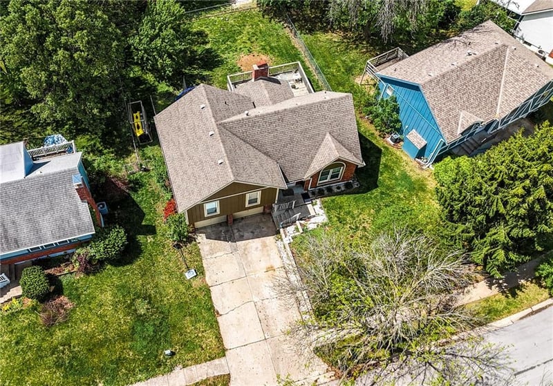 7905 NW 85th Ter, Kansas City, MO 64153