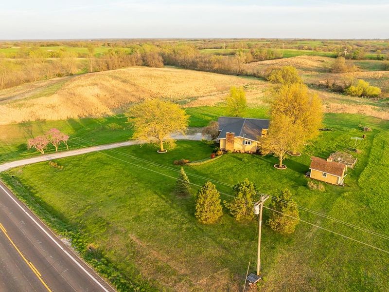44301 6 Hw, Humphreys, MO 64646