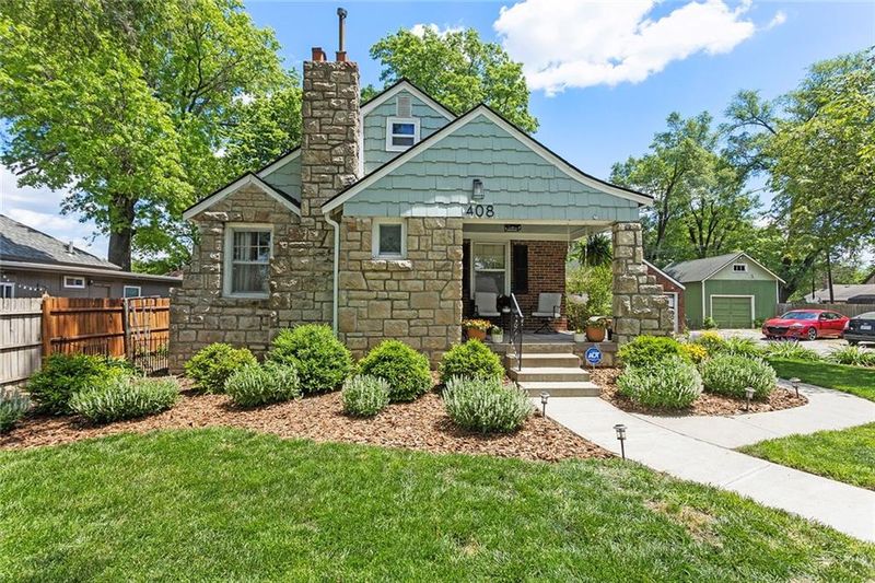 408 S Water St, Olathe, KS 66061