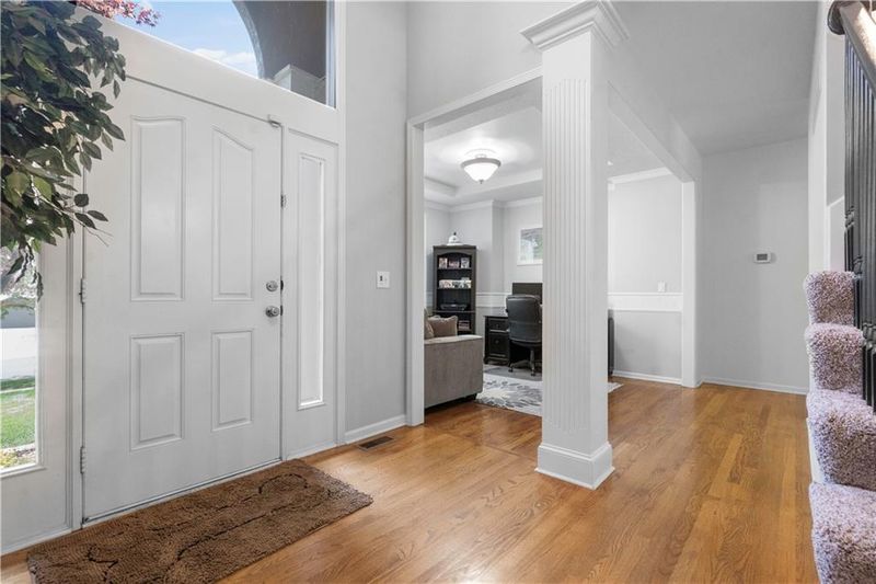 15920 Birch St, Overland Park, KS 66085