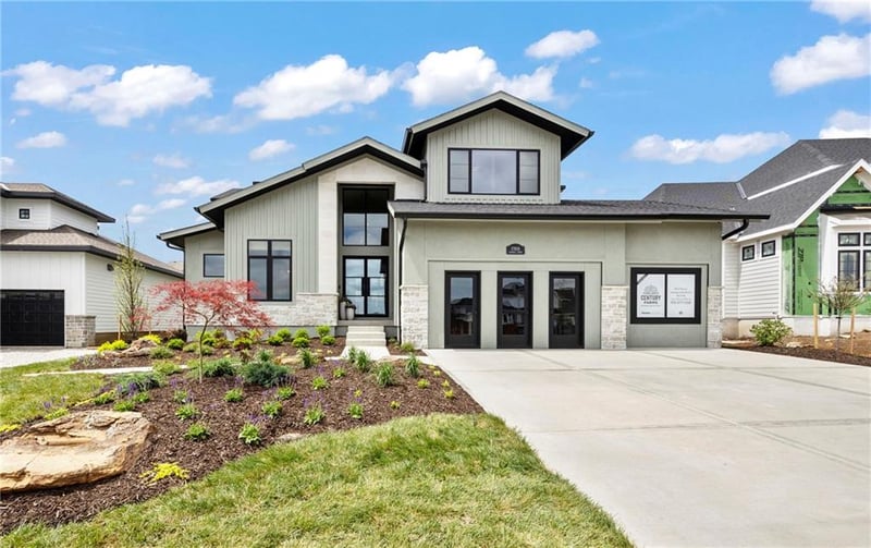 17008 Rosehill St, Overland Park, KS 66221