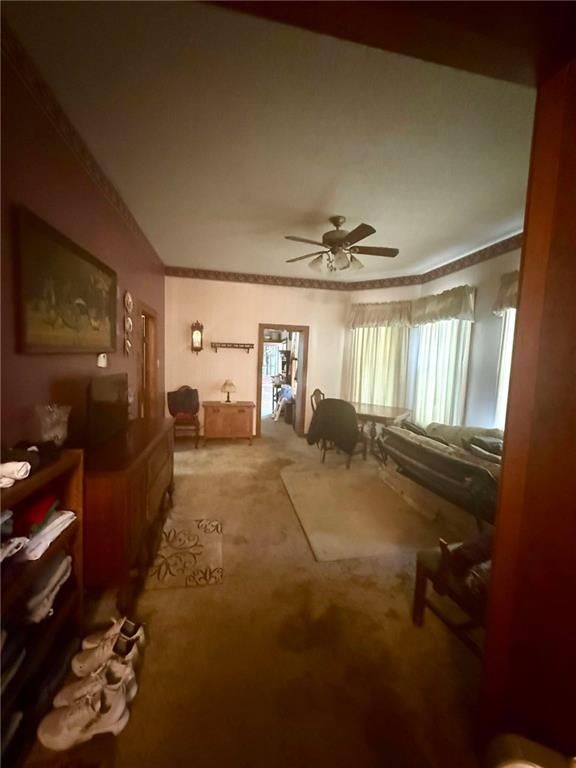 1127 Kearney St, Atchison, KS 66002