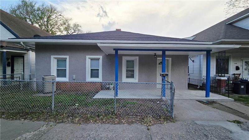 2532 S 11th St, St Joseph, MO 64503