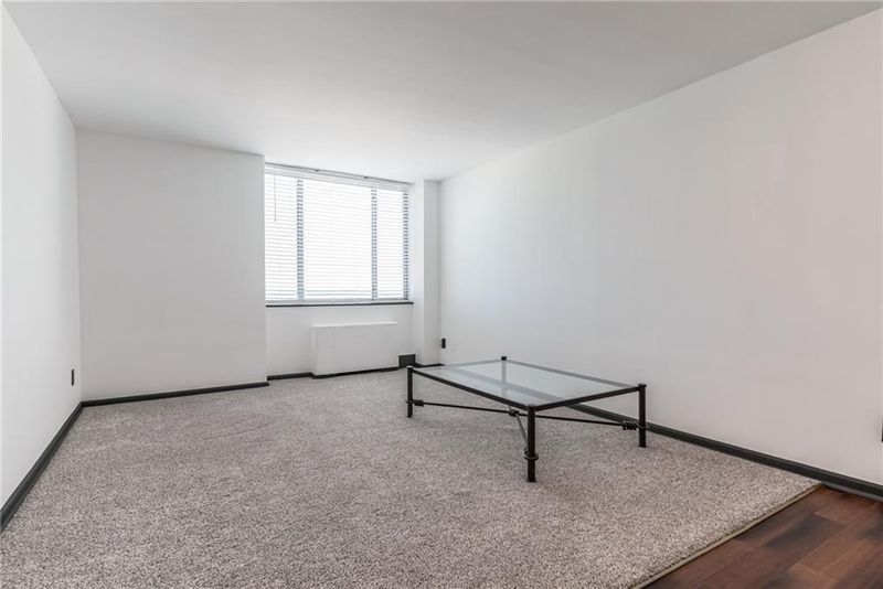 600 E 8th St #6D, Kansas City, MO 64106