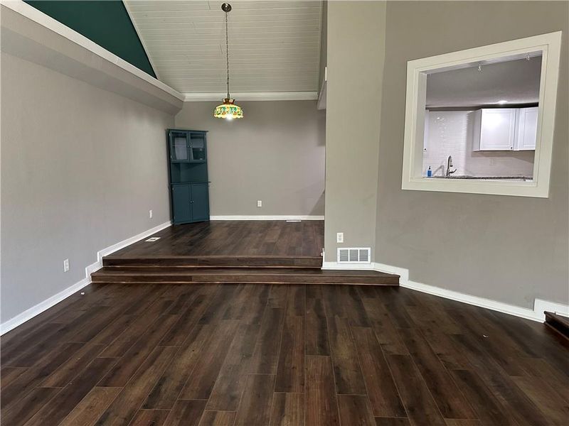 7224 E 84th St, Kansas City, MO 64138