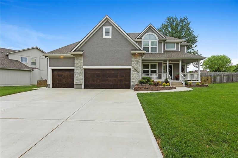 15916 E 77th Ter, Kansas City, MO 64139
