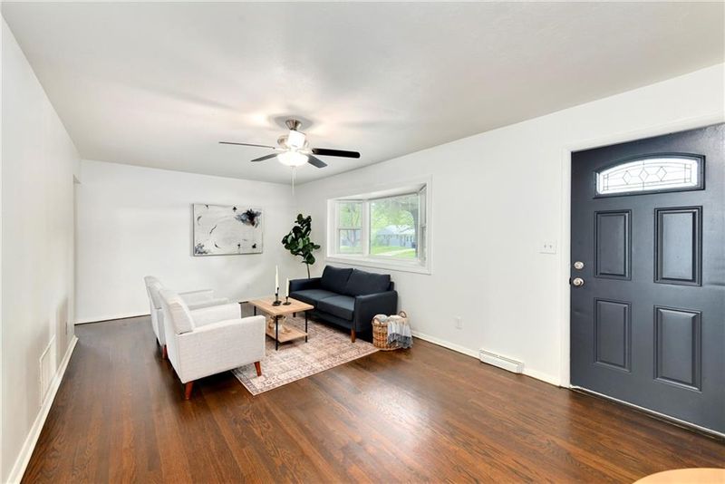 11309 Spring Valley Rd, Kansas City, MO 64134