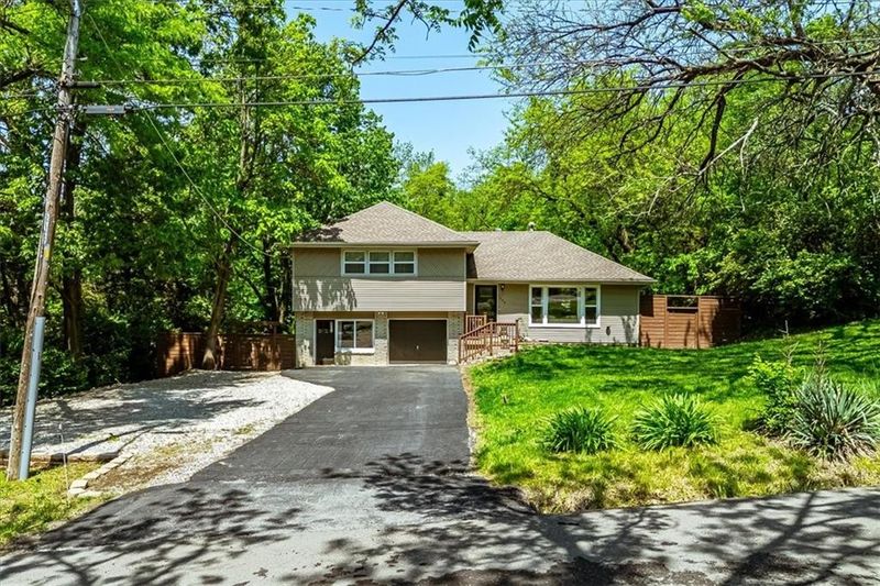 7508 E 83rd St, Kansas City, MO 64138