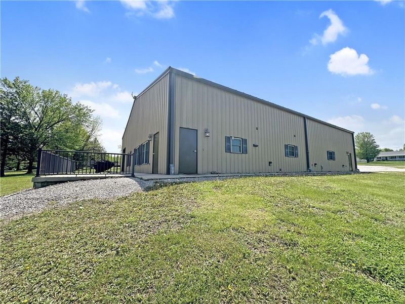 14882 Dawson Rd, Warsaw, MO 65355