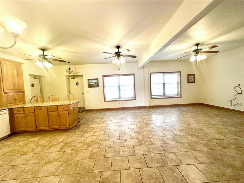 14882 Dawson Rd, Warsaw, MO 65355