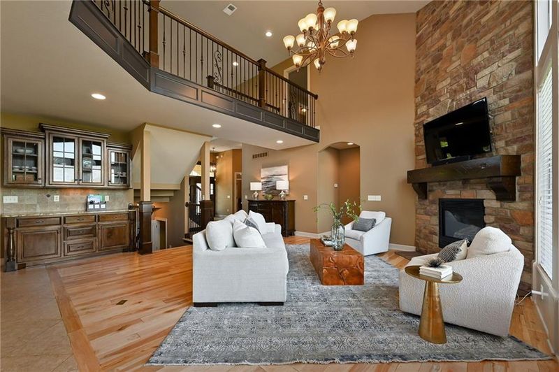 16817 Goddard St, Overland Park, KS 66221